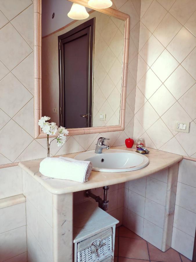Your Home In Bonaria กาญารี ภายนอก รูปภาพ